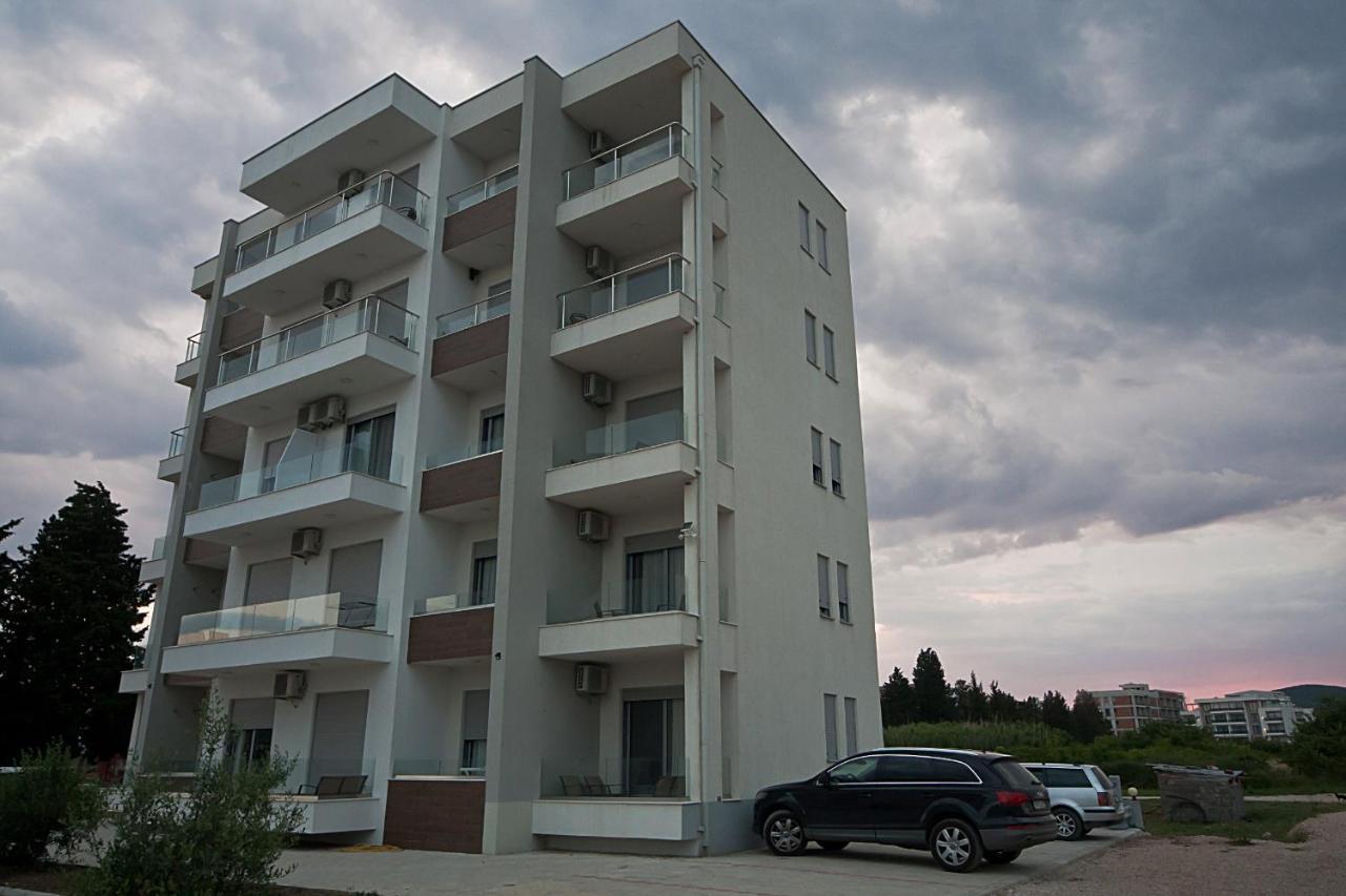 Apartments Jasmina 울친 외부 사진
